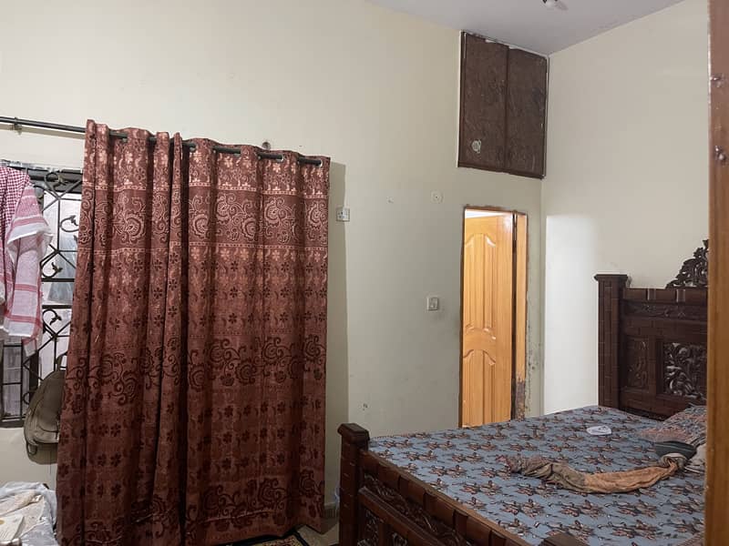 3.5 marla single story rent out near to emporium mall 9