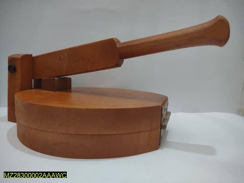 wooden Roti maker 1