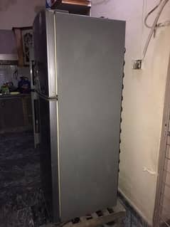 Haier refrigerator Large size