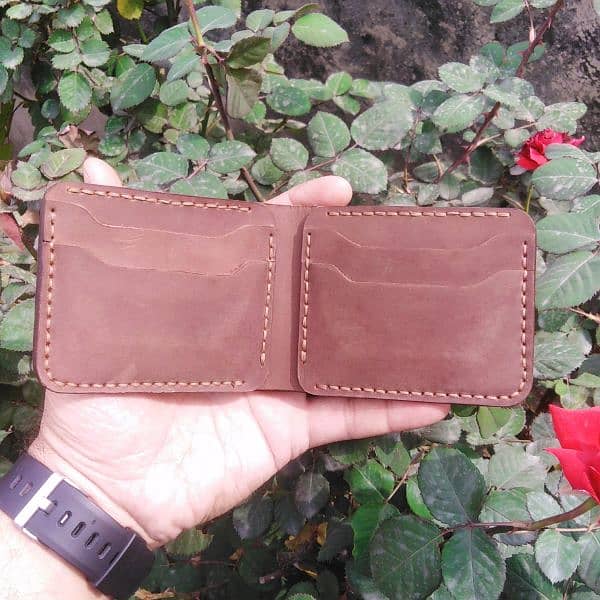 Hand-made leather wallets and goods 1