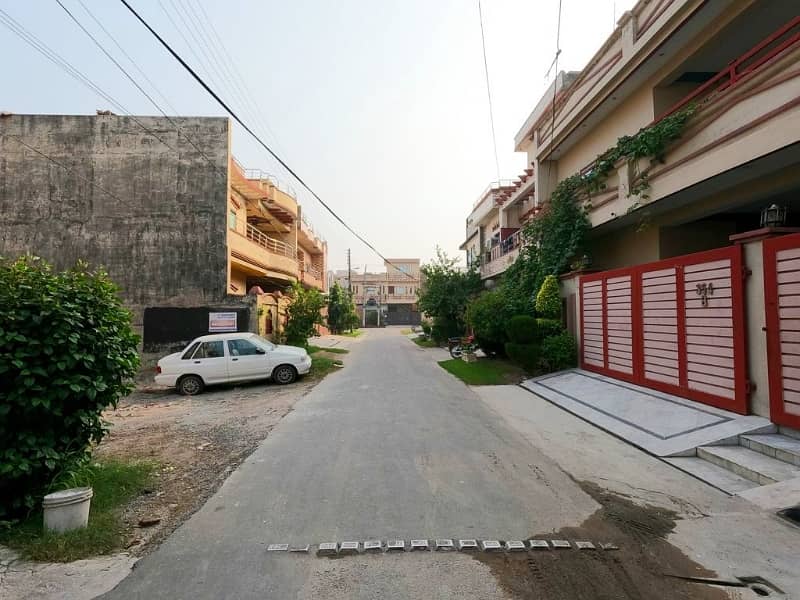 8 Marla House Up For Sale In Al Rehman Phase 2 Block B 3