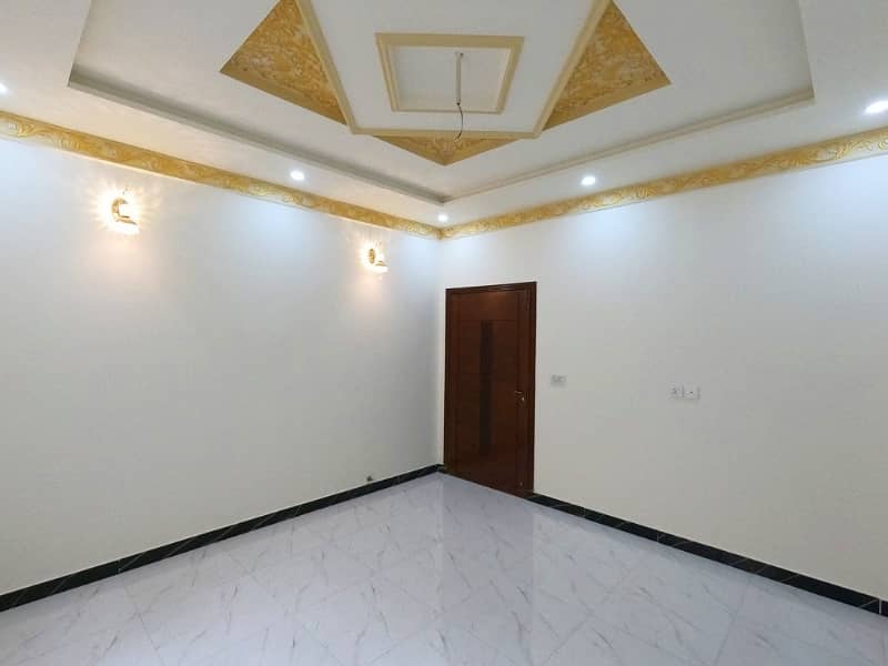 8 Marla House Up For Sale In Al Rehman Phase 2 Block B 24