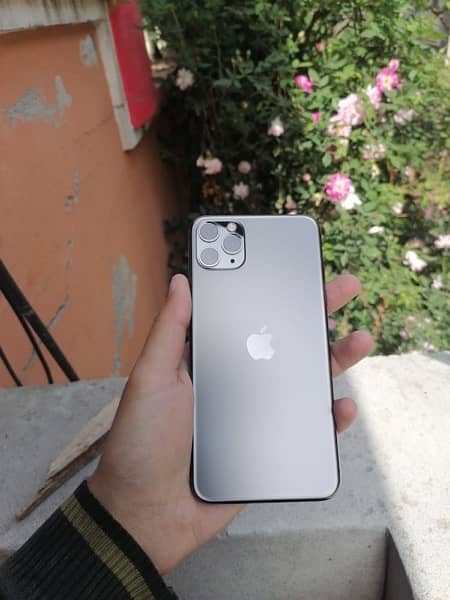 Iphone 11 Pro max Exchange non pta jv sim time available 4