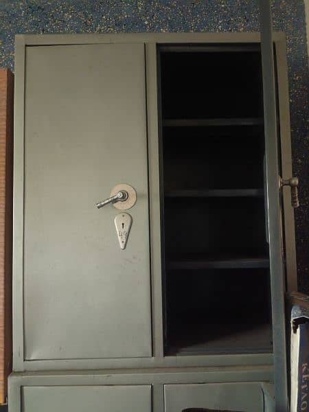 Iron cabinet 35 kg|| safe Almari || iron cabin 0