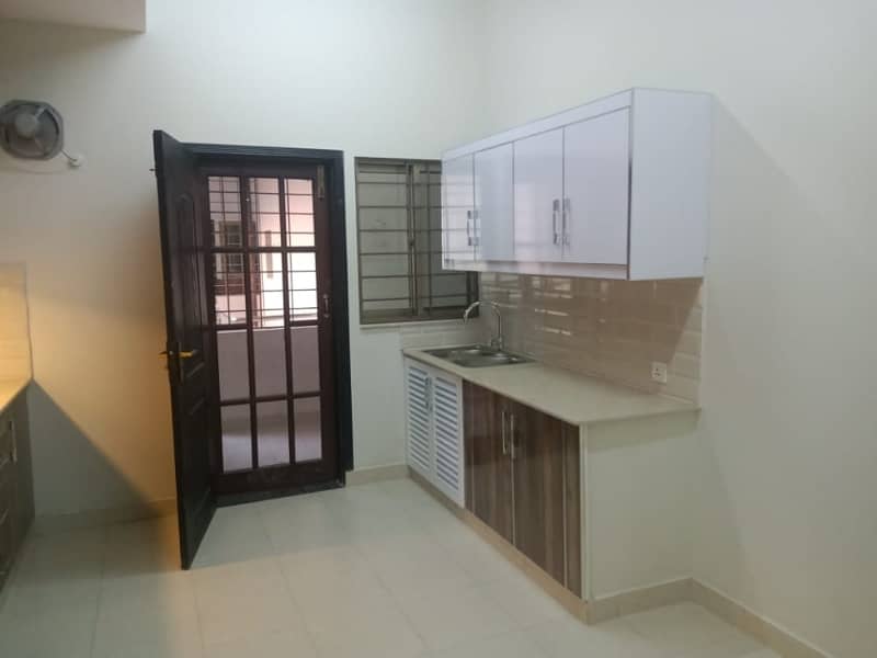 10 Marla Open View Apartment Available For Rent 16