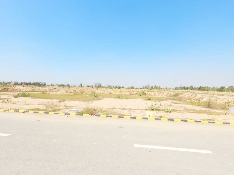 Buy A Centrally Located 5 Marla Residential Plot In LDA City Phase 1 23