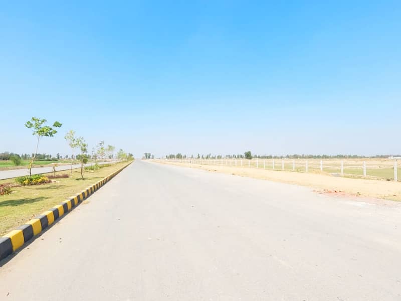 Buy A Centrally Located 5 Marla Residential Plot In LDA City Phase 1 32