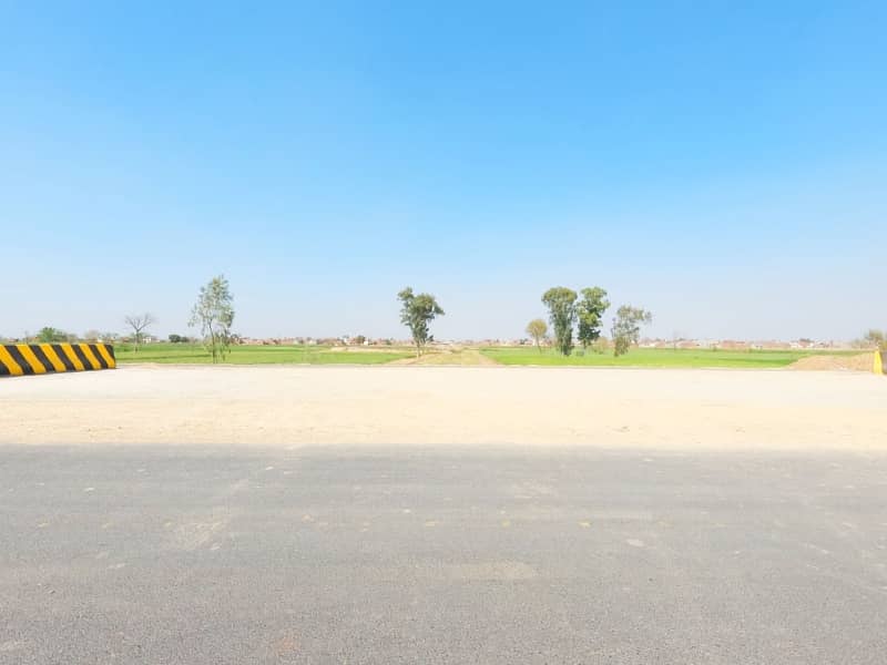Buy A Centrally Located 5 Marla Residential Plot In LDA City Phase 1 41