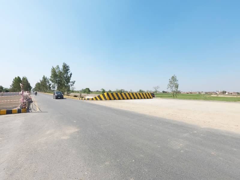 Buy A Centrally Located 5 Marla Residential Plot In LDA City Phase 1 45