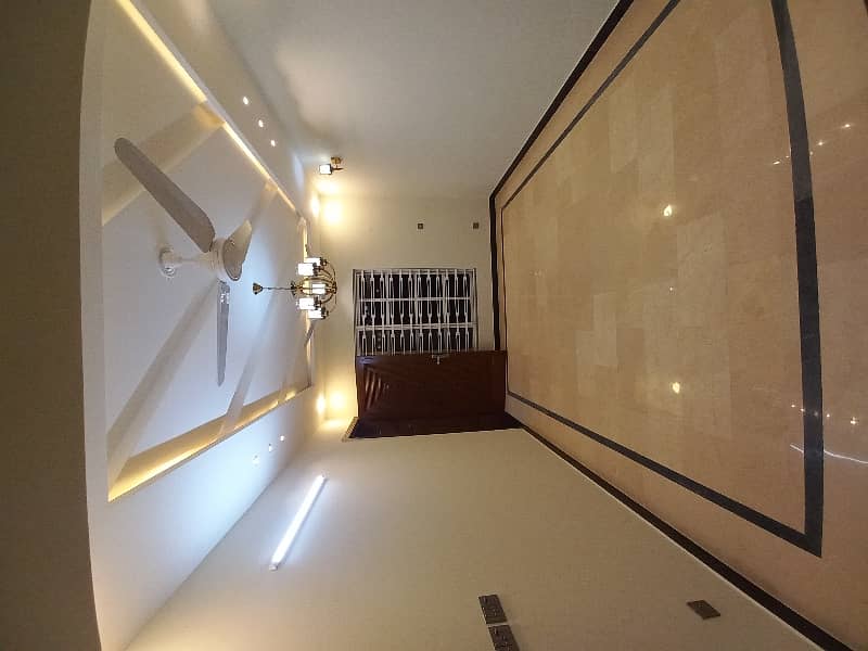 14 Marla Portion For Rent In Faisal Town - F-18 4