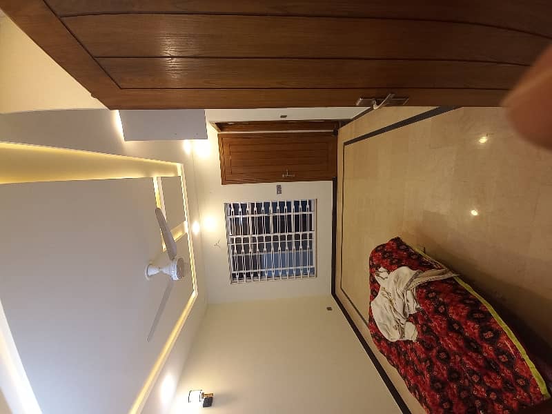 14 Marla Portion For Rent In Faisal Town - F-18 13