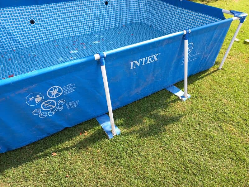 Intex swimming pool 7