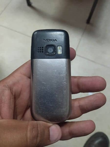 Nokia 6303 Classic 1