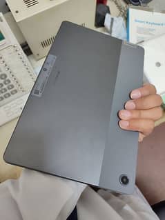Lenovo M10 plus tablet plus keyboard case 128 gb drive