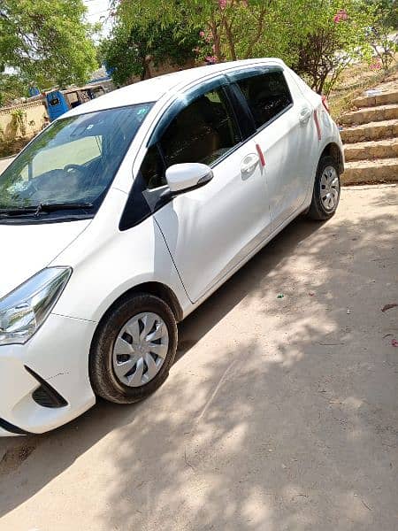 Toyota vitz 2018 for sale 40000 driving only 1