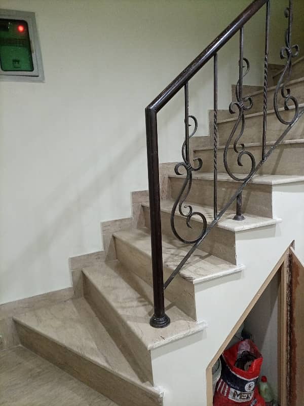 3.5 MARLA BEAUTIFUL HOUSE WITH GAS FOR SALE IN PARAGON CITY LAHORE 6