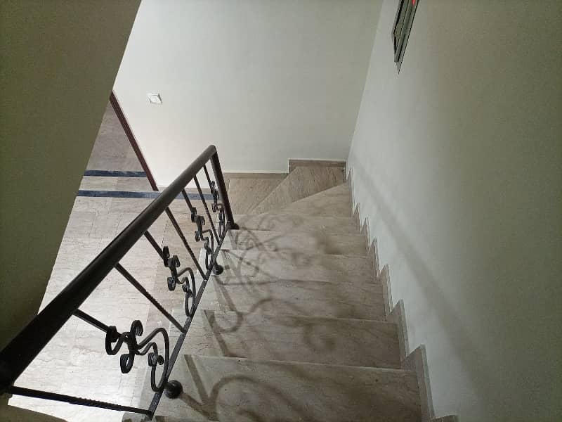 3.5 MARLA BEAUTIFUL HOUSE WITH GAS FOR SALE IN PARAGON CITY LAHORE 13