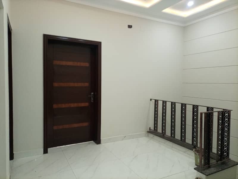 5 MARLA BEAUTIFUL HOUSE FOR RENT IN PARAGON CITY 13