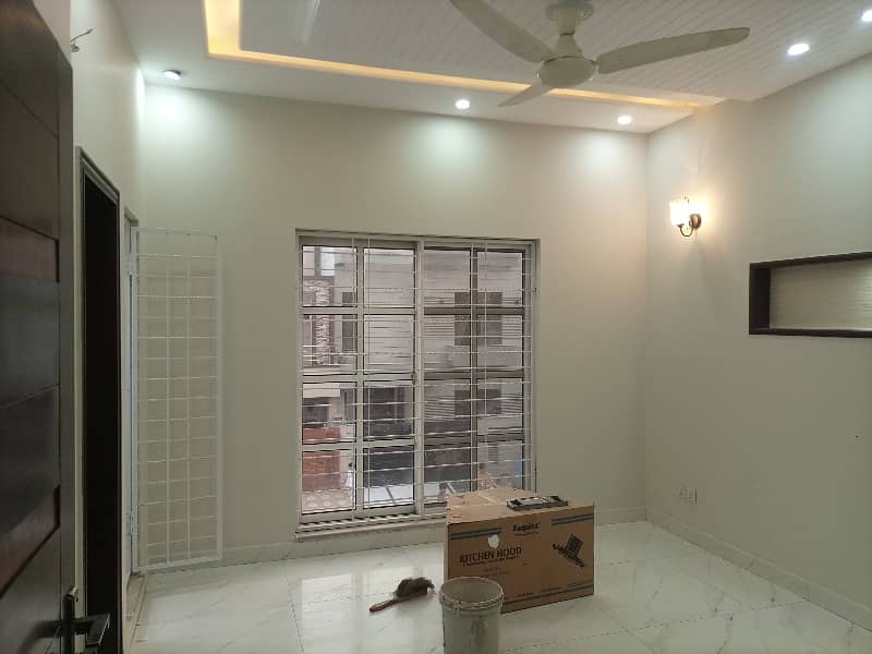 5 MARLA BEAUTIFUL HOUSE FOR RENT IN PARAGON CITY 25