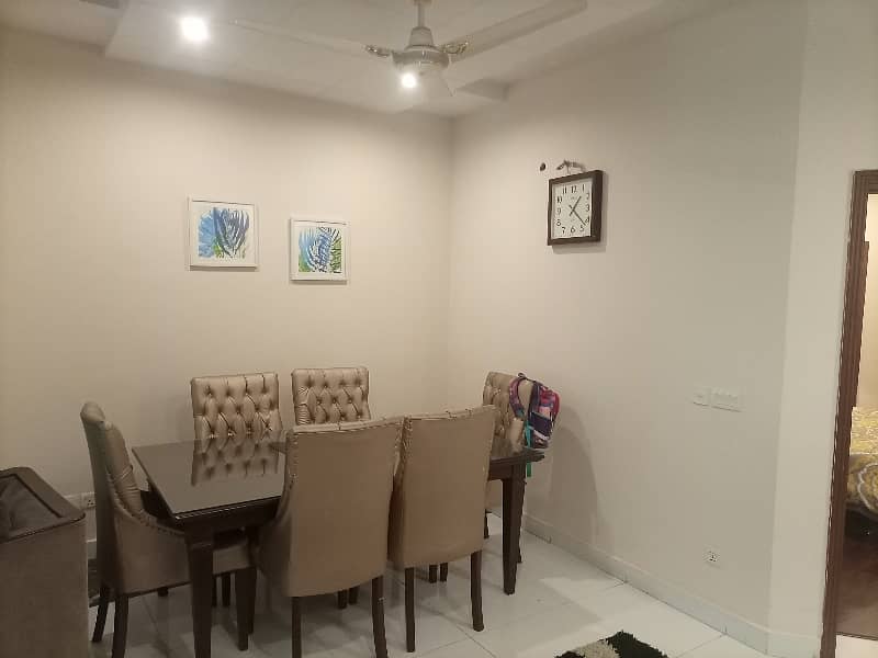 5 MARLA BEAUTIFUL HOUSE FOR SALE IN PARAGON CITY 13