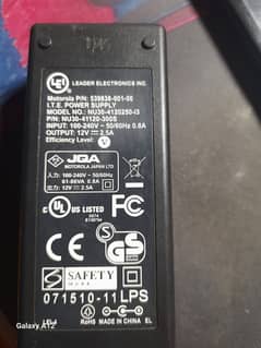 12v 2.5A adapter