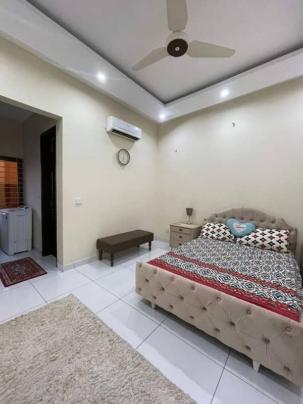 Preicent1 one minute drive from m9 motorway near park near masjid all Amenities available 2