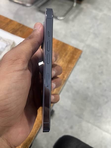 iphone 13 pro 256GB PTA approved 85% health 5