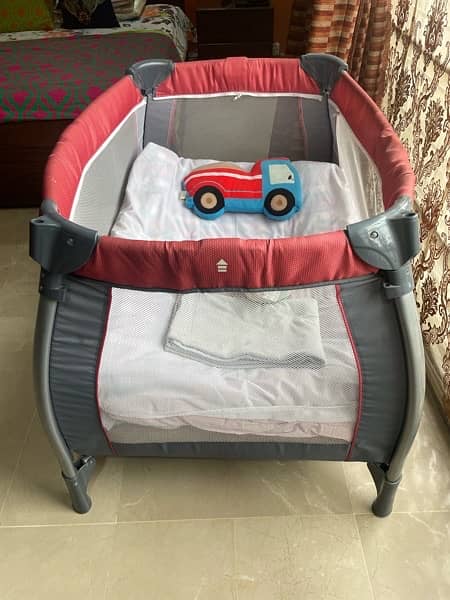 Baby Cot/ Kids beds /baby cradle / swing cot for sale 1