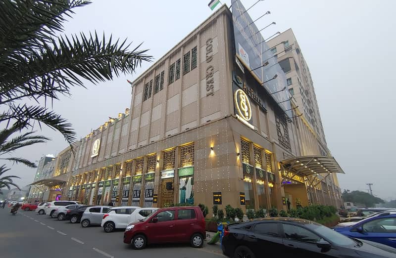 Shop Available For Rent At The Food Court In Gold Crest Mall DHA Lahore 1
