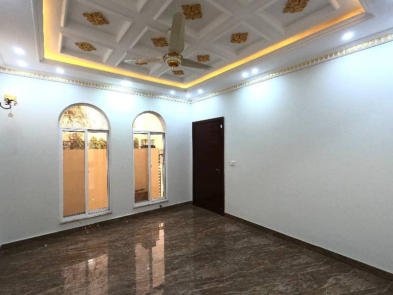 8 Marla Stunning Spanish Villa Available for Sale in BAHRIA TOWN LAHORE 3