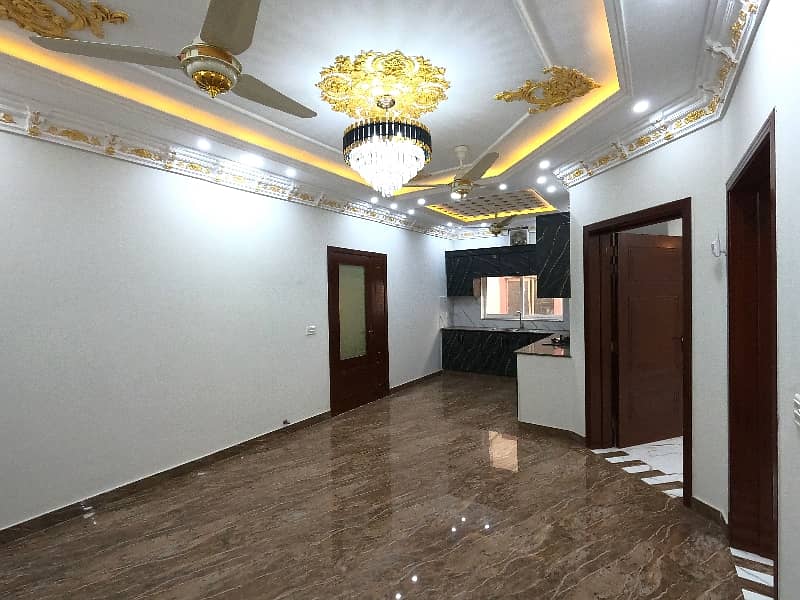 8 Marla Stunning Spanish Villa Available for Sale in BAHRIA TOWN LAHORE 17
