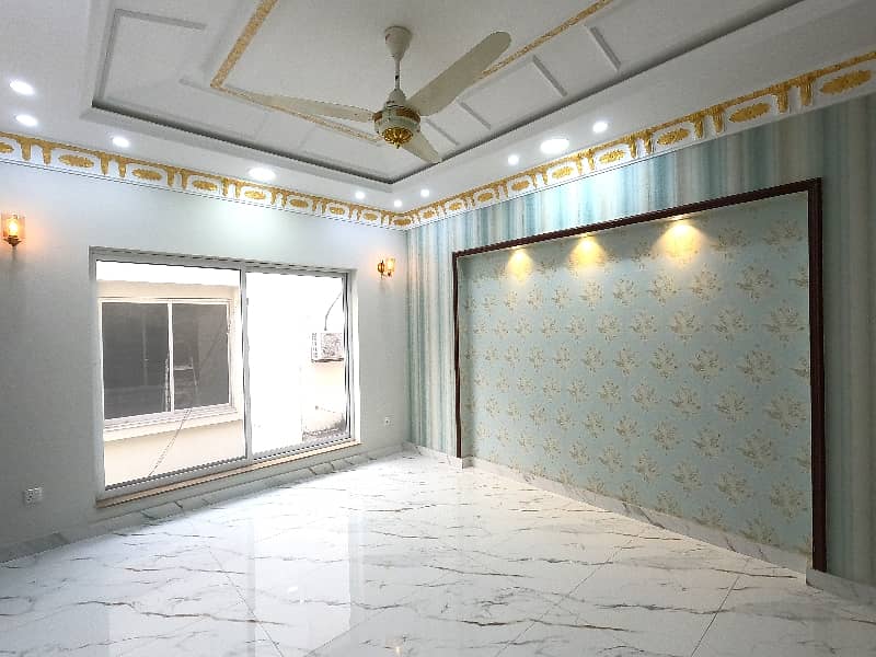 8 Marla Stunning Spanish Villa Available for Sale in BAHRIA TOWN LAHORE 25