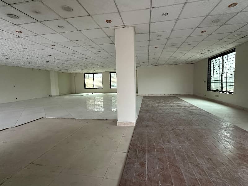 Ground Floor Hall Available For Rent 3