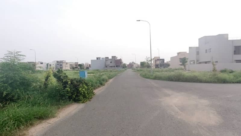 Residential Plot Of 5 Marla Available In DHA 9 Town 3