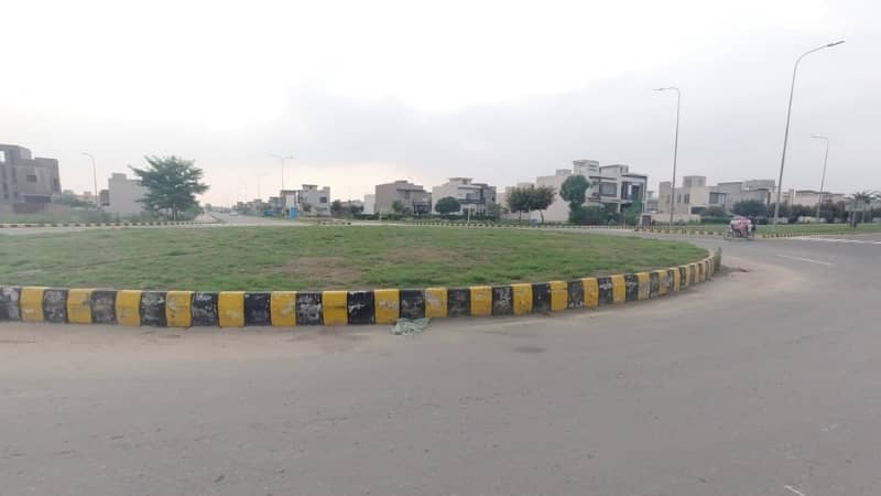Residential Plot Of 5 Marla Available In DHA 9 Town 4