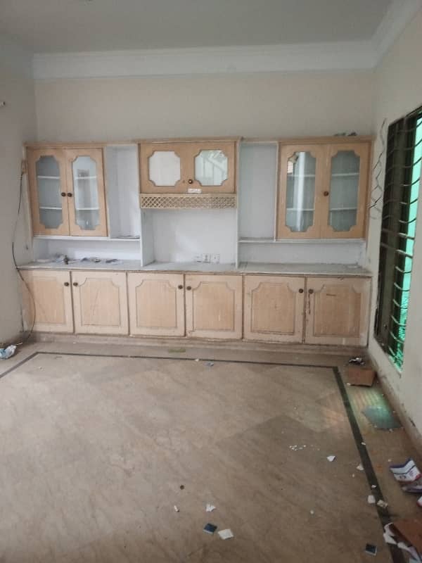5marla full house available near cavalry ground extension Lahore cantt 4