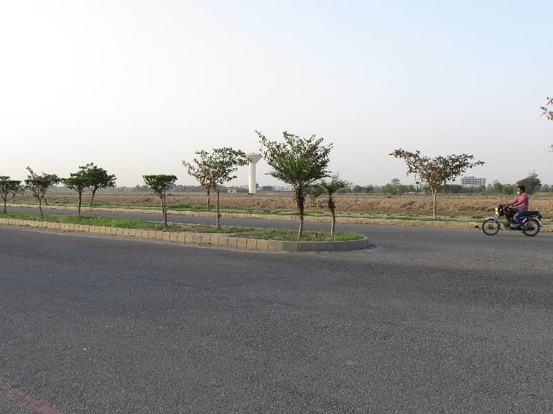 10 Marla Plot Available For Sale In NFC 2 Block C 0