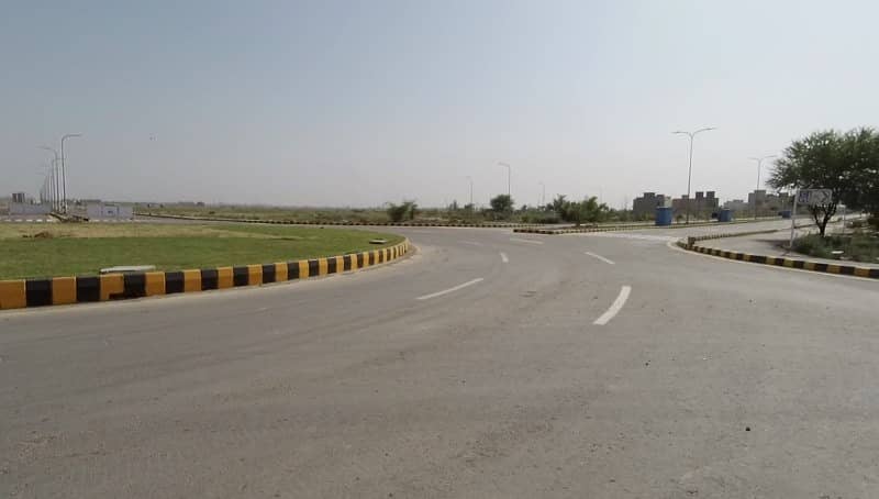 9 Marla Residential Plot In DHA Defence Of Lahore Is Available For sale 1