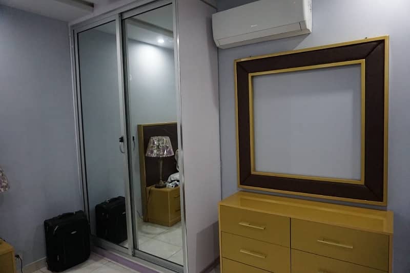 Flat Gulberg Fully Furnished 3 Beds For Rent Best For Foreigner And Executive Class 9