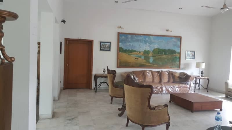 Flat Gulberg Fully Furnished 3 Beds For Rent Best For Foreigner And Executive Class 20