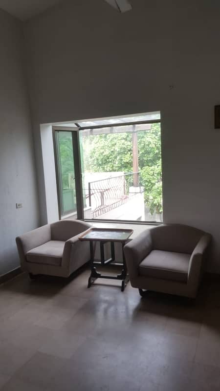 Flat Gulberg Fully Furnished 3 Beds For Rent Best For Foreigner And Executive Class 22