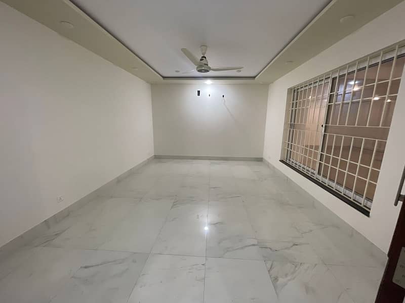 20 Marla House Available For Sale In Shah Jamal 0