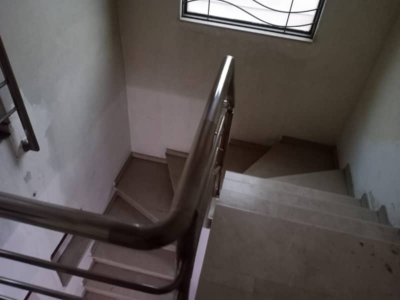 House For Rent Situated In DHA Phase 1 - Block D 6