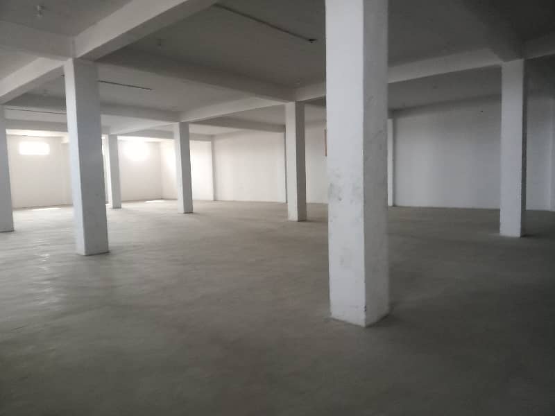 3.3 Kanal Double Storey Brand New Factory Available For Rent. 7