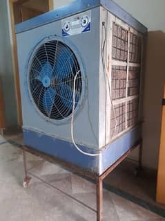 Lahori cooler with stand
