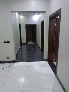 1 Kanal Neat and Clean Upper Portion Available like New Low Budget Portion in Overseas B Bahria Town, Lahore