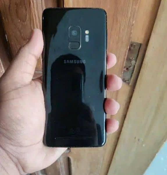 i selling samsung s9 PTA Approved 4\64 1