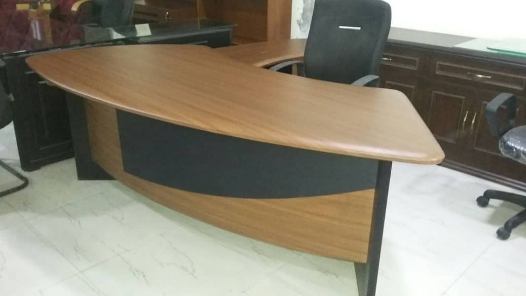 Executive table/ Boss table/ Manager table/office furniture 3