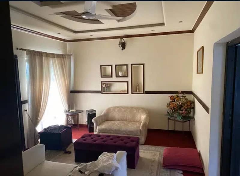 Khyaban Colony No 2 Imran Road Canal Road Vip Location Easy To Approach 13 Marla Double Storey House For Rent 10