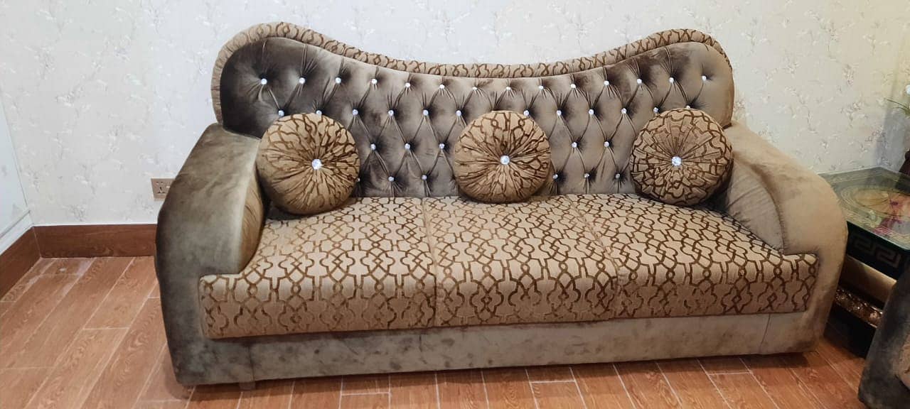 Sofa set / sofa set / 9 seater sofa set /velvet sofa set with cushions 1